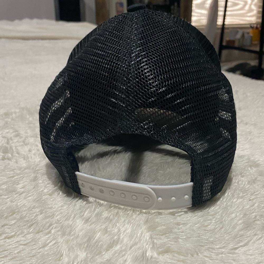 Heatwave hat - Picture 3 of 3